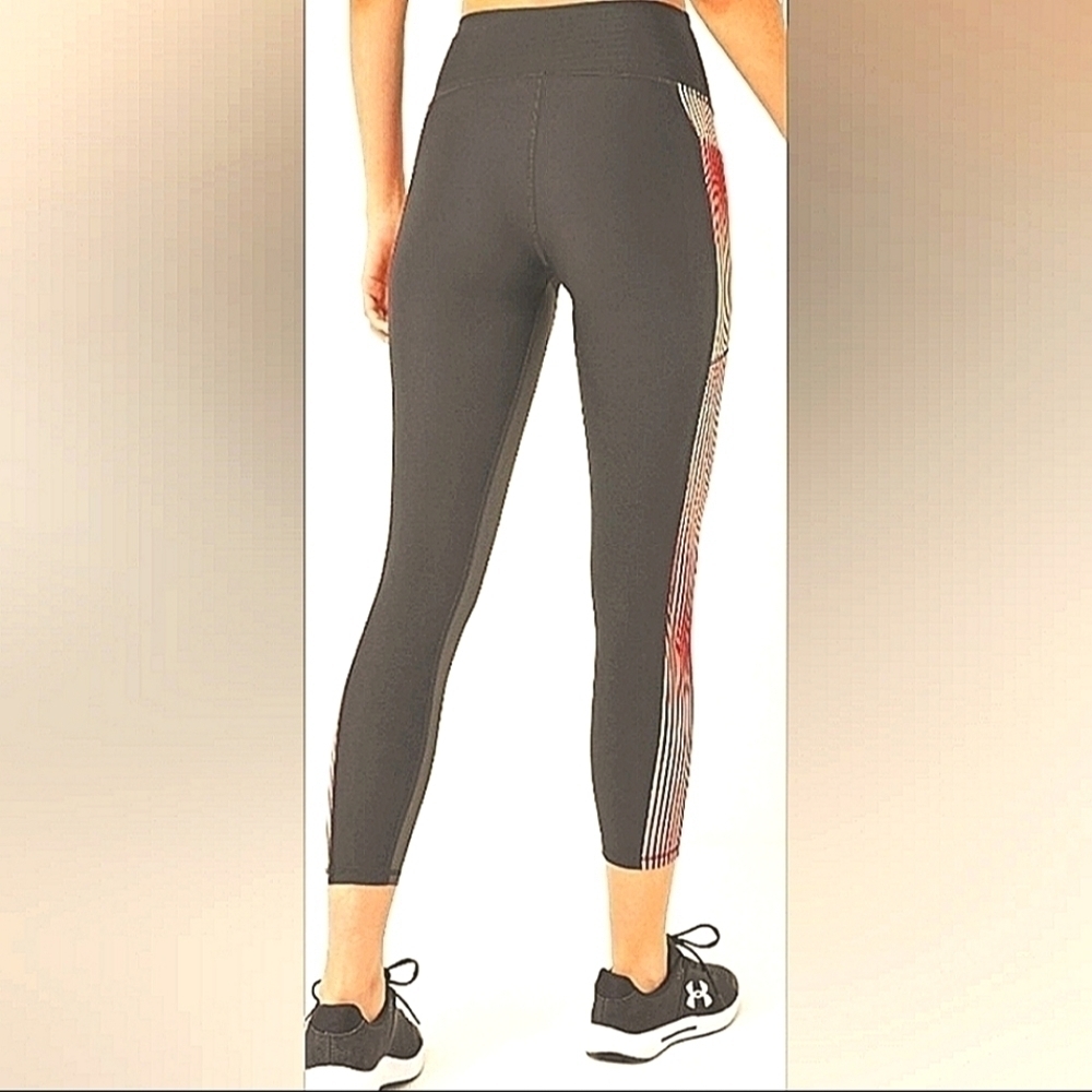 Under Armour Stretch Leggings Compression Heatgear Dual Stripes Side Pocket EUC